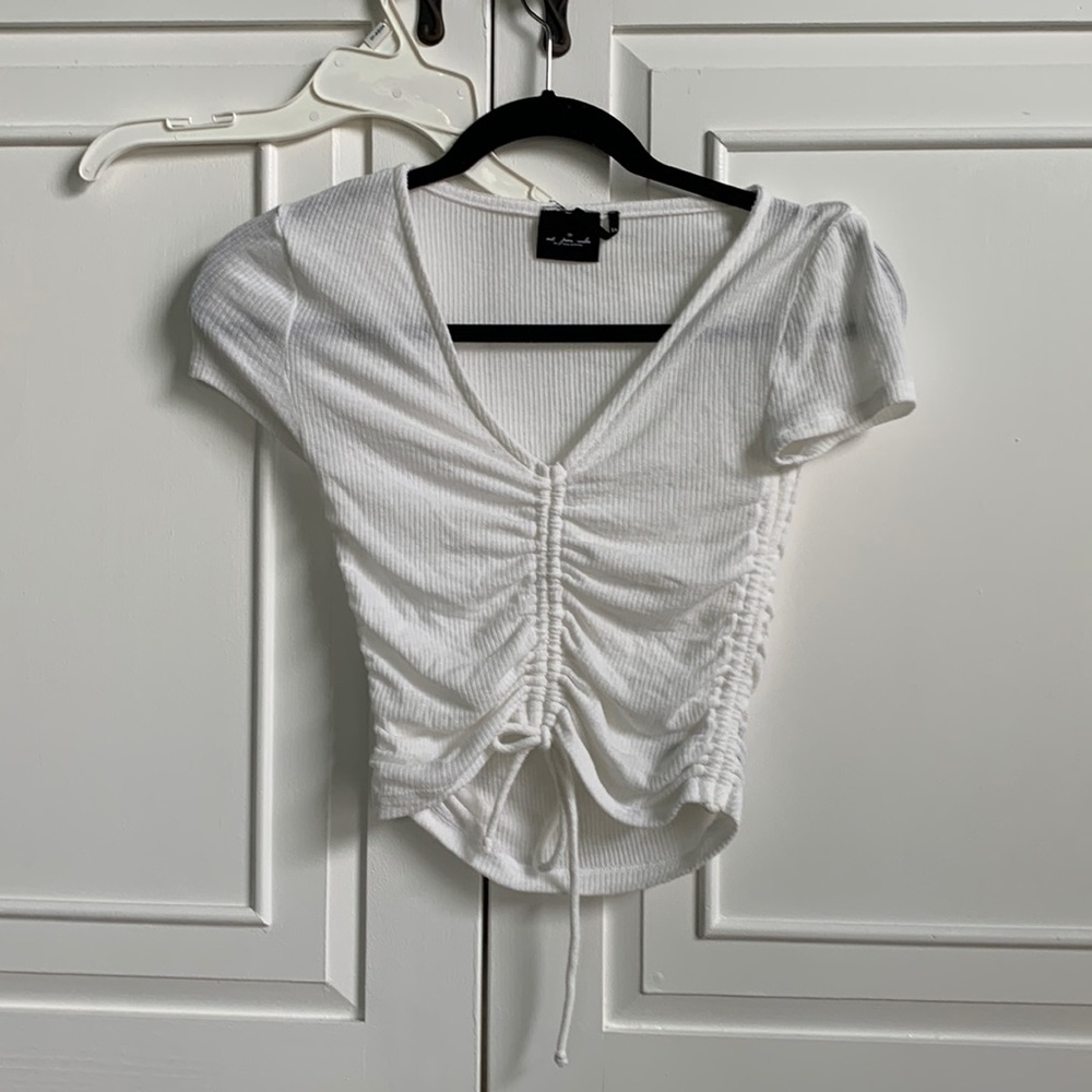 White crop top-adjustable in front